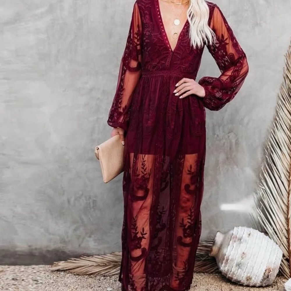 Elegant Burgundy Lace Maxi Dress